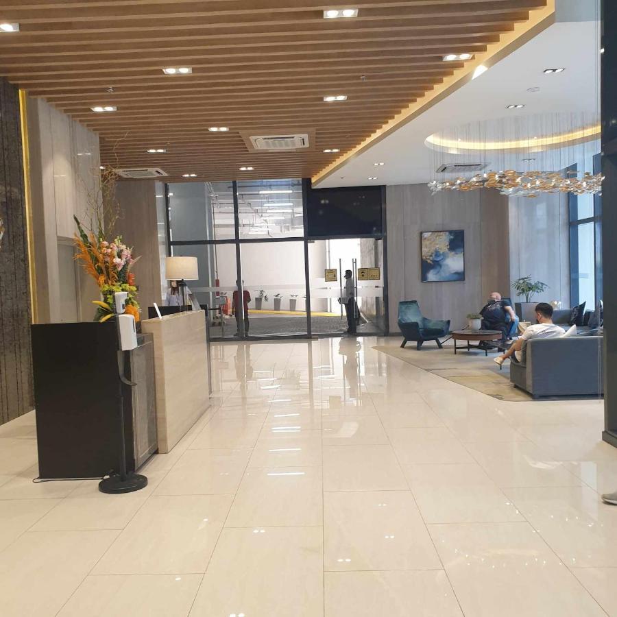 Cozy 1Br Uptown Parksuites Tower1 Bgc マニラ市 エクステリア 写真